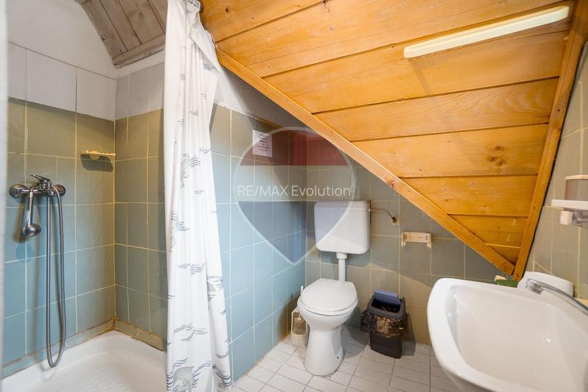 Casă de Vacanta/ Familie/ cu Poveste-Azuga/ Piscina interioara!