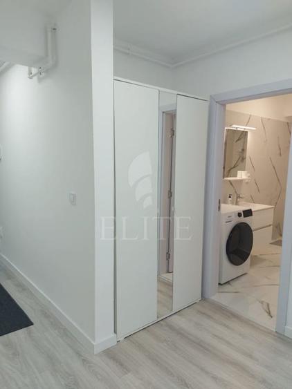 Apartament 2 camere în zona LOMBULUI