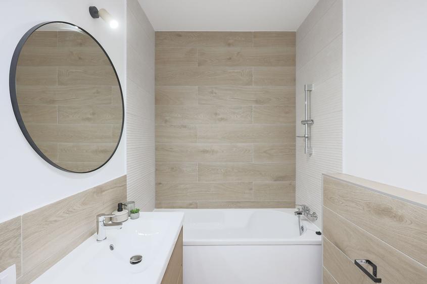 Apartament cu 2 camere NOU, finisat cu Chirias inclus