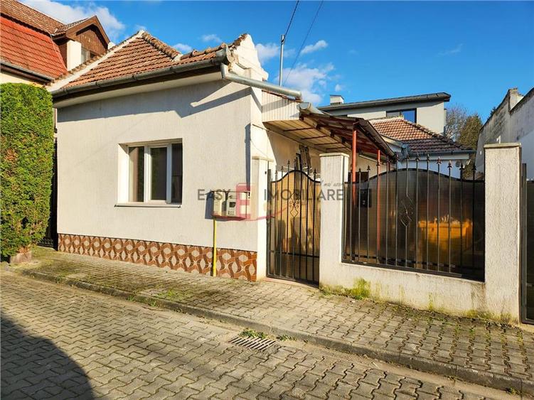 Casa 2 camere langa Spitalul Nou in 7 noiembrie,UMFST