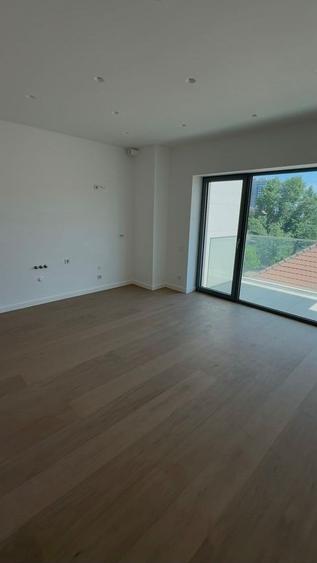 Luminos, modern, Aviației Tower – 50 mp + balcon de 6 mp