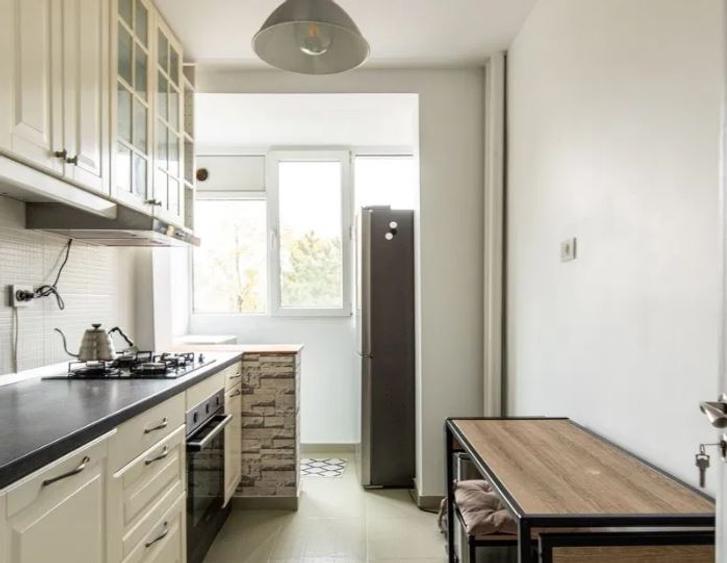 Dorobanti,Floreasca,bl.reabilitat,et.3/11,mobilat,utilat complet,AC,geam baie