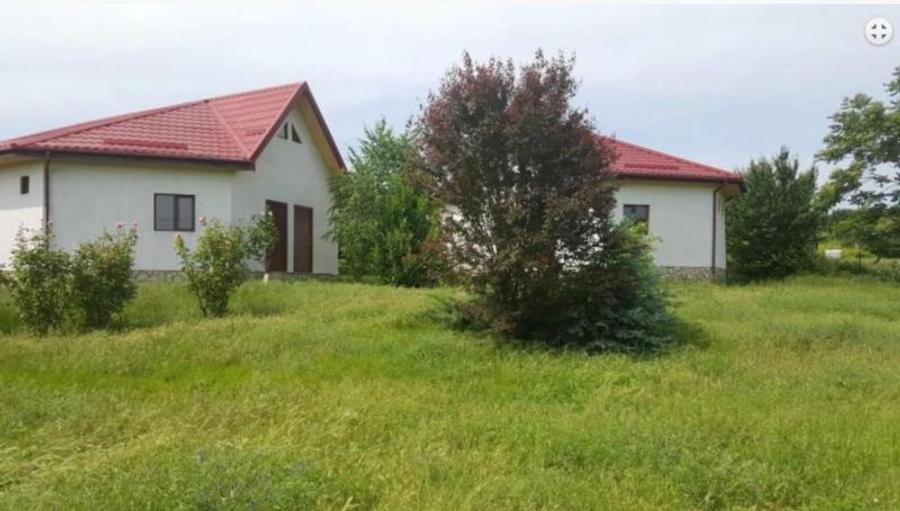 Oportunitate Unică de Investiție, Delta Dunării: Mini-Complex de Case, Pensiune