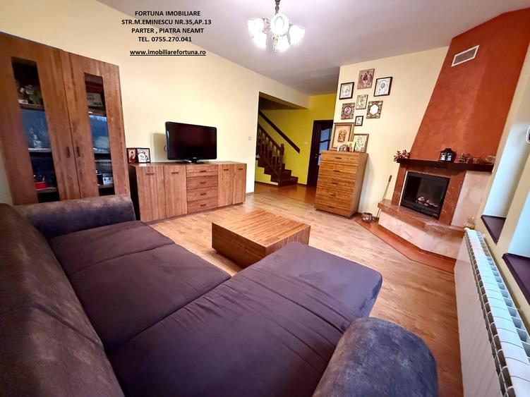 Proprietate com.Girov,compusa din casa, anexe si 8800 mp teren,com.0 cumparator