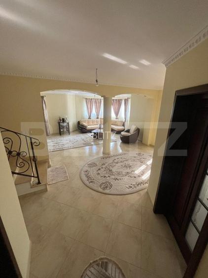 De vânzare casa  250mp, teren 625 ,  în zona Lazuri - 3