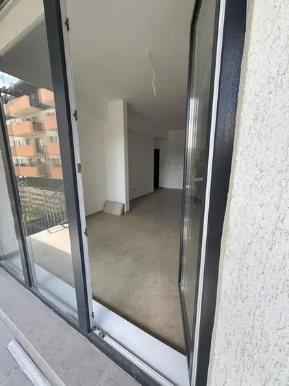 APARTAMENT 2 CAMERE GATA DE MUTARE PARCARE INCLUSA N TECLU TH PALLADY