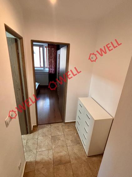 Apartament complet renovat cu 2 camere de vânzare în Sfântu Gheorghe