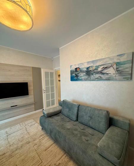 Apartament de inchiriat cu 2 camere decomandate-Royal Town Iasi