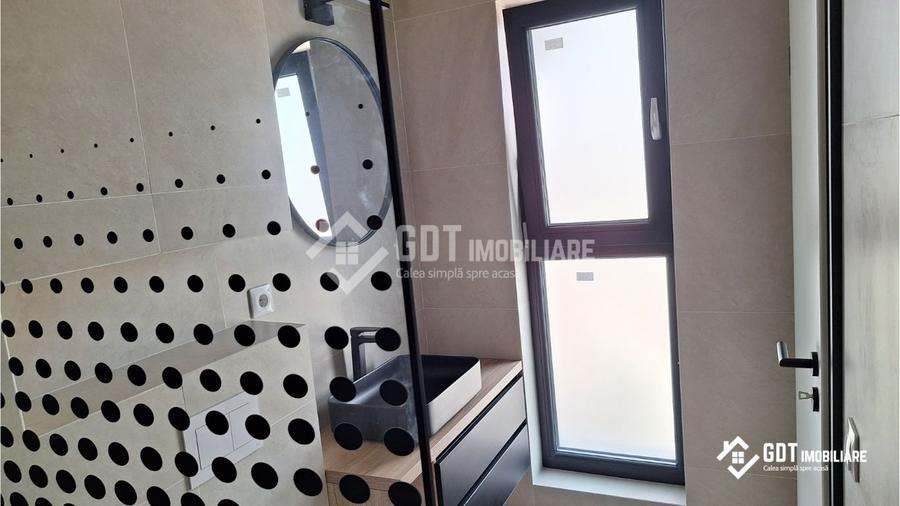 Apartament tip vilă, 115 mp utili, 200 mp curte, Arhitectilor Cisnadie