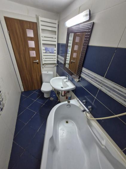 Apartament - 3 camere - Decomandat - Mall Vitan