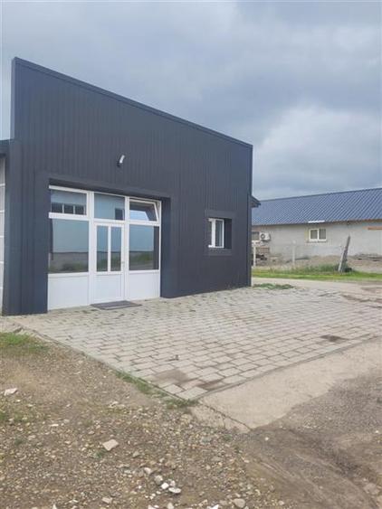 Hala de productie 370 mp renovata de inchiriat – Valea Seaca, la 10 minute de or