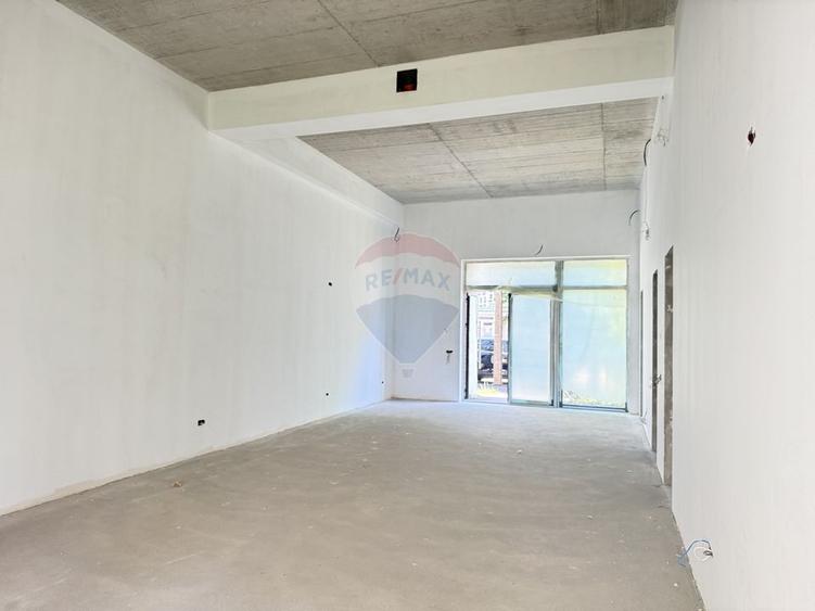 Spațiu comercial de inchiriat in zona Abator