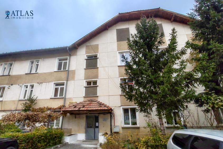 2 camere si logie complet renovate! etaj 1/2, parcare, poziție centrala, Blumana