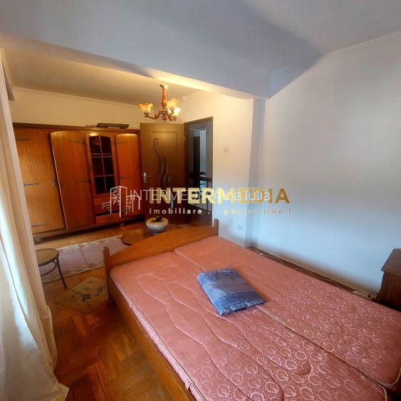 Apartament 3 camere decomandat Cetate 2 bai utilat si mobilat complet - 7