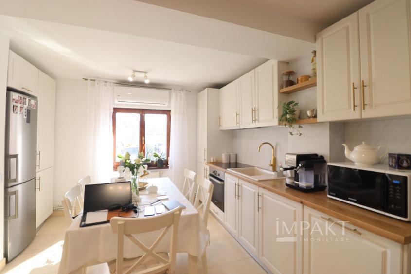 Apartament confort sporit cu  4 camere, zona The Office!
