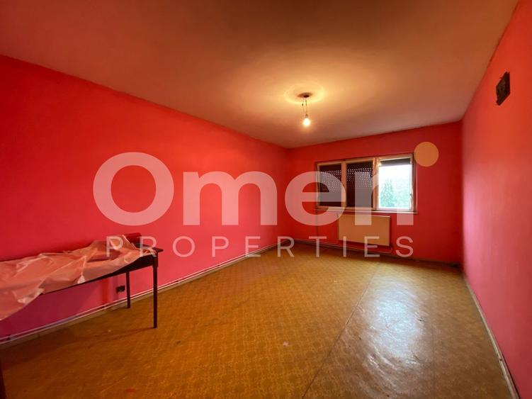 Apartament cu 2 camere decomandat, zona Catedralei