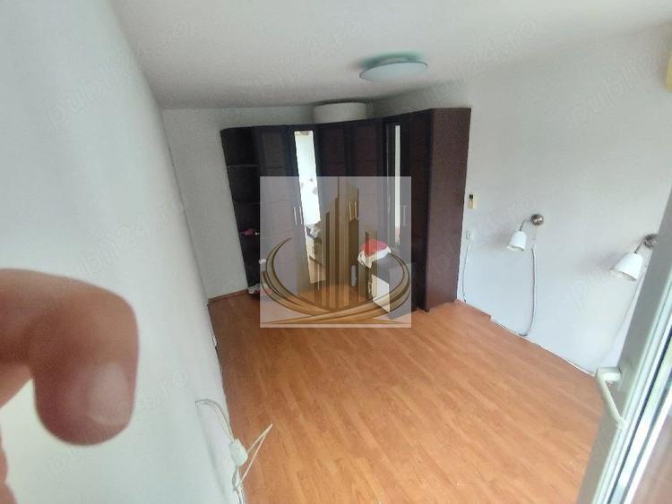 Vand apartament 3 camere strada covasna Brâncoveanu