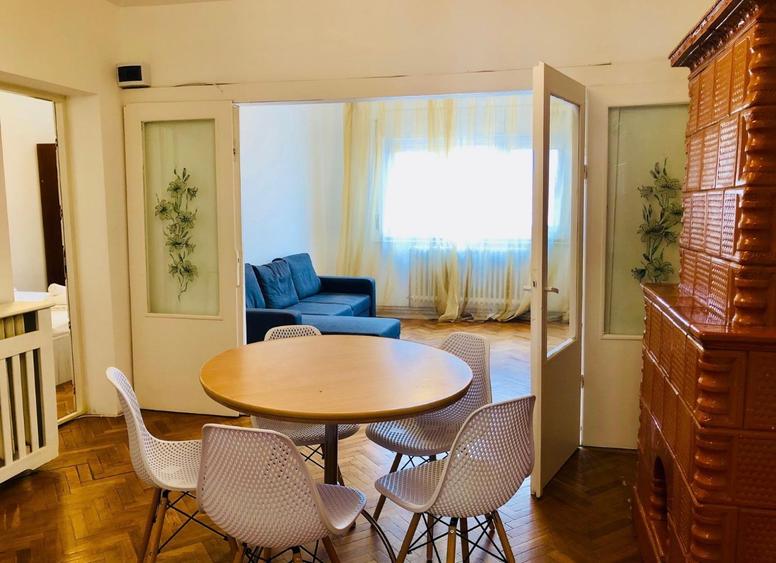 Vand apartament 4 camere/Marasti