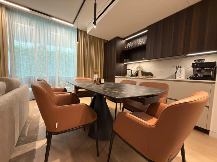 Apartament cu gradina si 2 locuri de parcare  Dorobanti Capitale