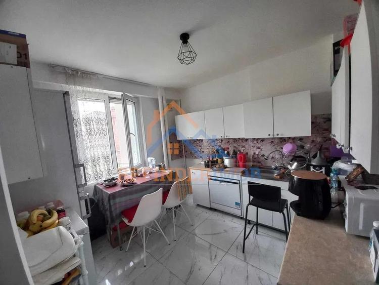 Apartament 3 camere renovat complet - Stefan cel Mare