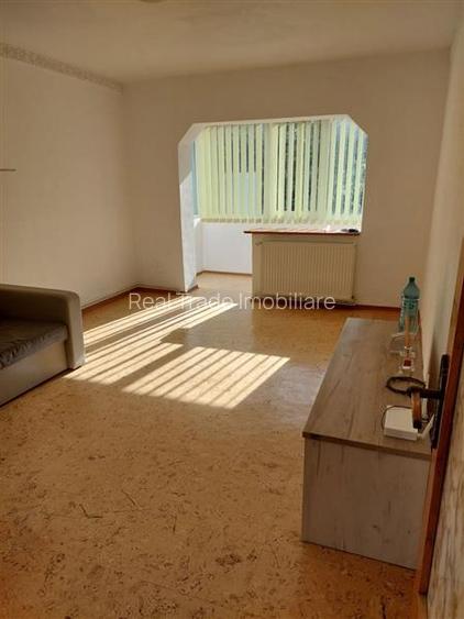 Apartament 2 camere etajul 2 Racadau- Penny - 2