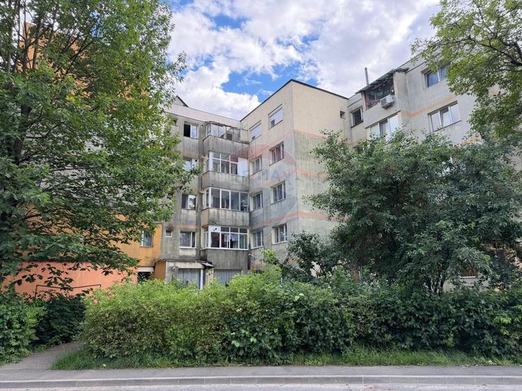Apartament 3 camere VANZARE sau SCHIMB cu apartament 2 camere