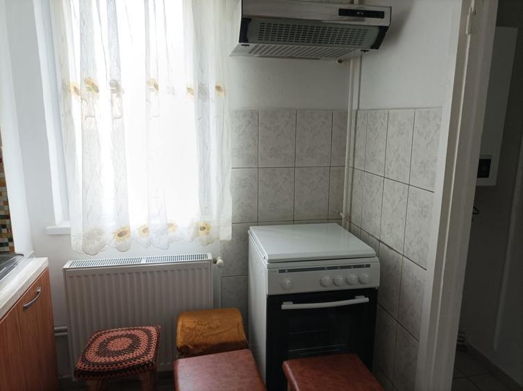 Apartament 2 camere mobilat si utilat zona Garii