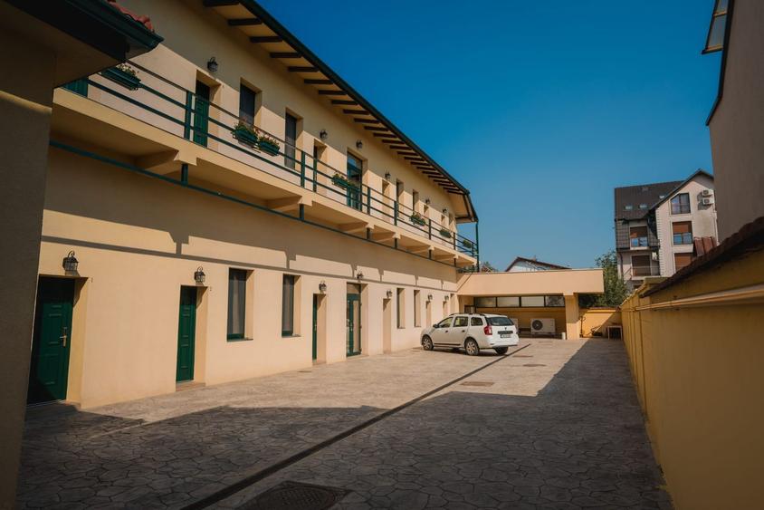 Business la cheie - Proprietate tip pensiune cu rating 9,8/10 Booking