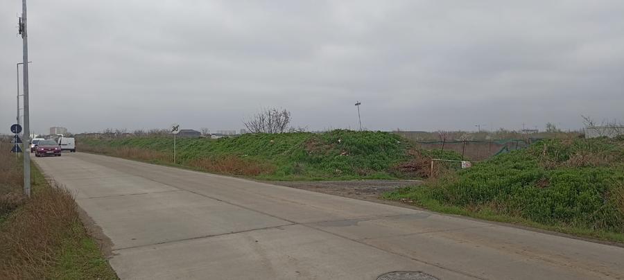 Vanzare teren 7500 mp la sosea pe str Gladiolelor Prelungirea Ghencea Sect 5