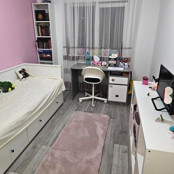 Vanzare Vila plus 100 mp Teren