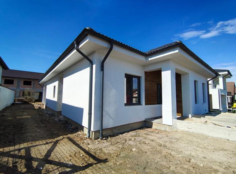 Casa moderna pe un singur nivel, Selimbar 130 mp