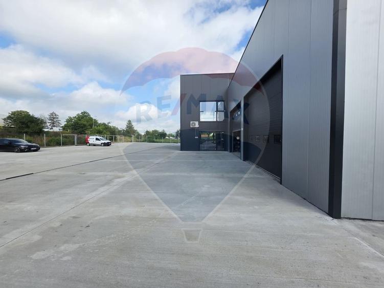 DE INCHIRIAT Hala industriala 596mp | Teren 2500mp | Buftea