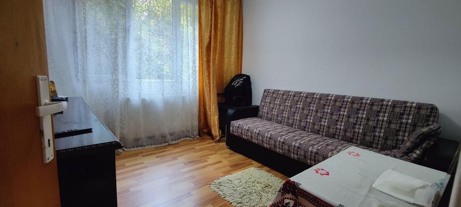 Apartament 3 camere de vânzare Drumul Taberei