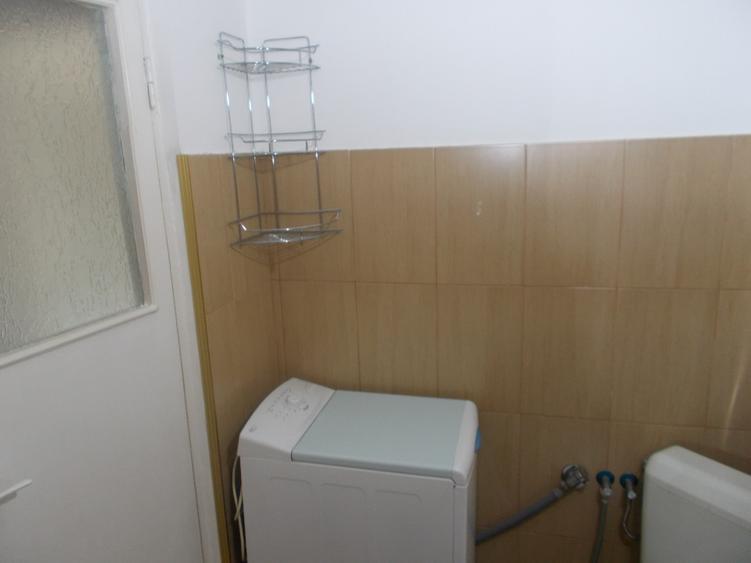 Garsoniera insorita cocheta ieftina la utilitati, zona buna(proprietar) 350 Euro