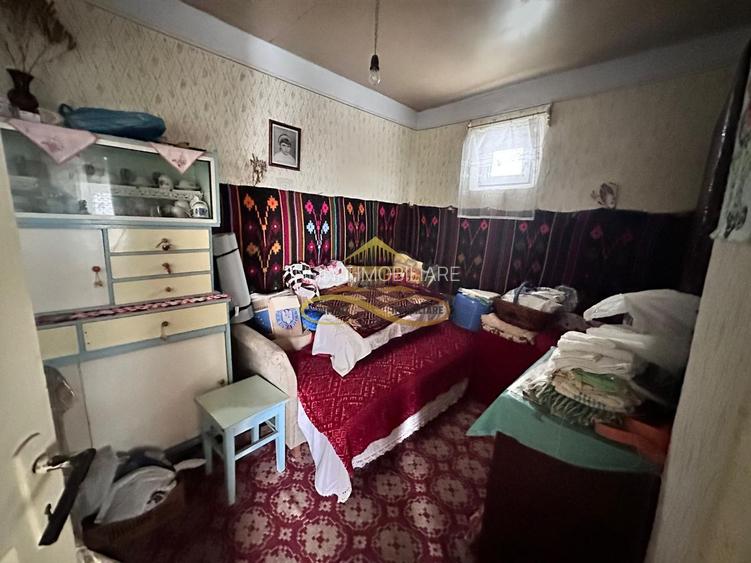 Casa batraneasca de vanzare in Filipesti Bacau - 11