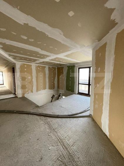 Spatiu comercial, 227 mp, semifinisat, zona Scheia