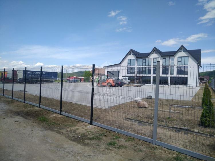Spatiu comercial cladire noua  1274 mp construiti, teren aferent 7261 mp - 10