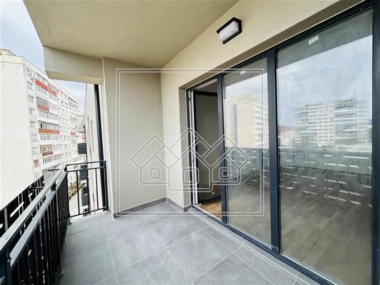 Ap decomandat, cu 2 camere, 64 mp utili, 2 balcoane, boxa, Ciresica
