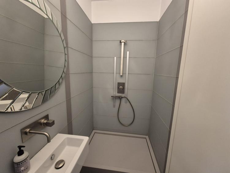 PENTHOUSE EXCLUSIVIST CU TERASĂ PANORAMICĂ ÎN CENTRUL CAPITALEI