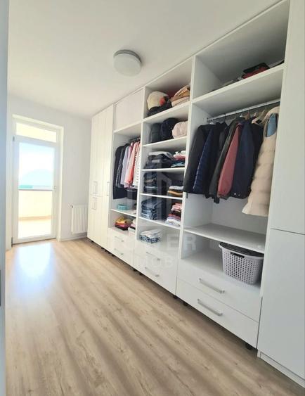 Apartament 2 camere, etaj 1, dressing și balcon – complet mobilat și utilat
