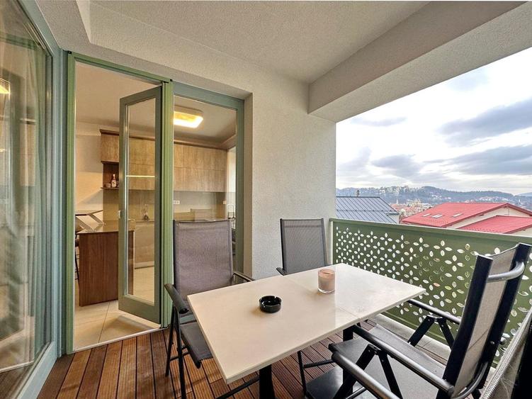 Apartament premium —Complex Chiville, Centru Istoric, vedere Cetate