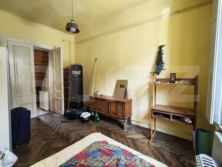 Apartament 2 camere, 70 mp + mansardă spațioasă - Oradea