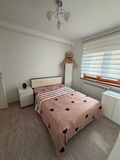 Inchiriez apartament 3 camere Crangasi
