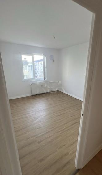 3 Camere Decomandat Dristor 3 Min Metrou Etaj 4/8 | Bloc Reabilitat