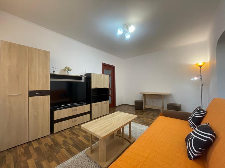 Tomis II - Spitalul Judetean, apartament 2 camere, mobilat, centrala gaz