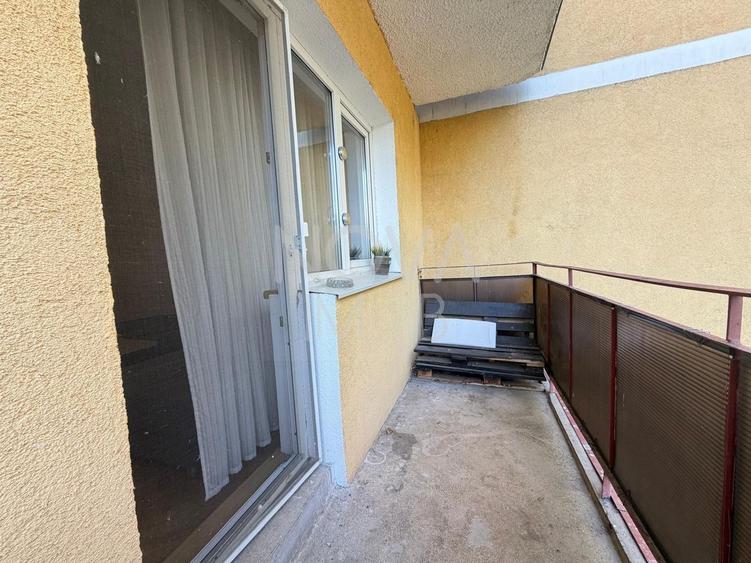 Apartament 3 camere,  Str. Constantin Noica