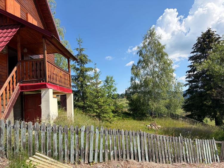 Cabană, 3 dormitoare, Arieseni, vedere panoramică. 75 000 E (neg)