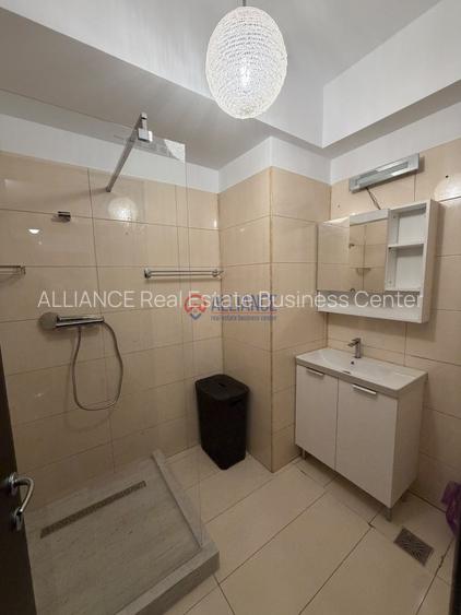 Închiriez apartament 2 cam decomandat 69 mp, I C Brătianu - 10