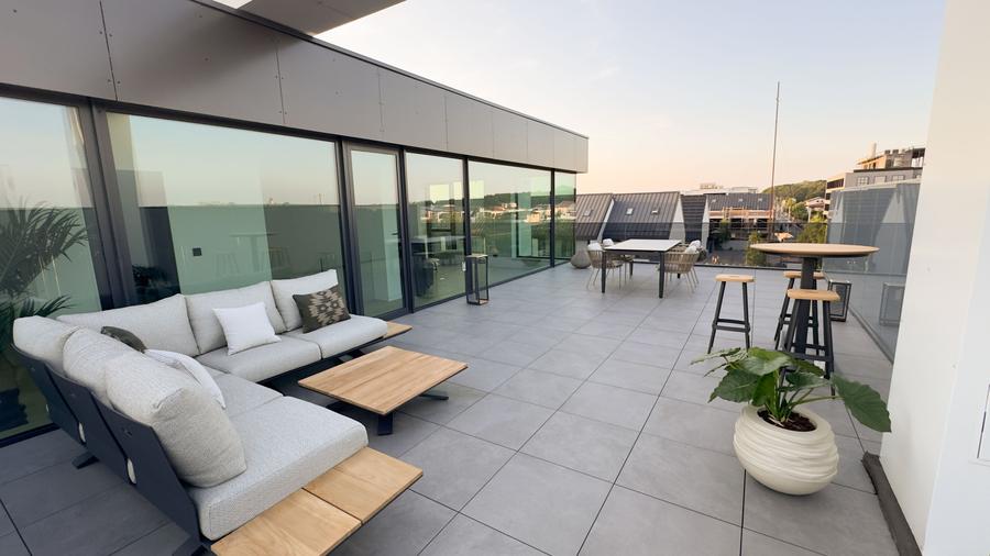 Vilă premium cu piscină | 300 mp utili | Smart Home | NEXO Nature