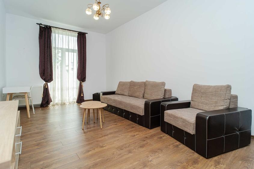 Apartament de inchiriat 2 camere decomandat zona Centru